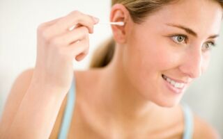 Как правильно почистить уши в домашних условиях
